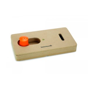 Beeztees Interaktívna drevená hračka SWINNY 22 cm