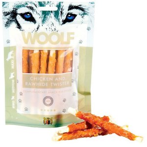Woolf Chicken a Rawhide Twister 100g
