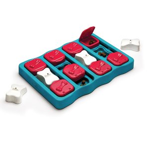 Maškrtný hlavolam Brick