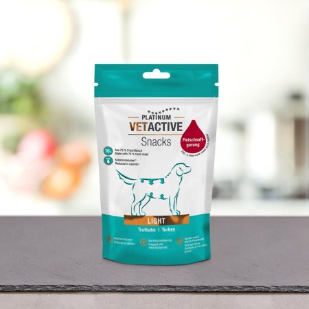PLATINUM Vetactive Snack Light Turkey 200 g (EXPIRÁCIA 12/2024)