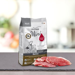 PLATINUM Mini Adult Iberico 900 g (EXPIRACE 04/2026)