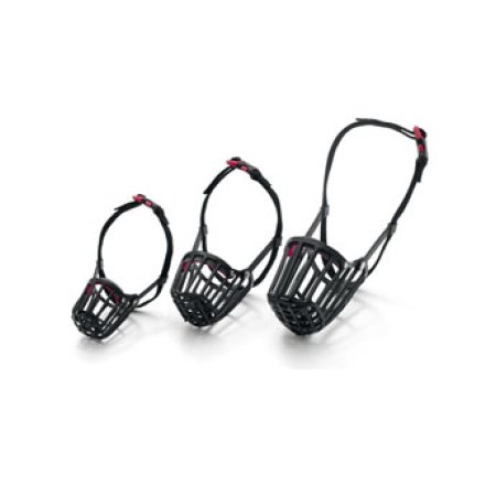 Náhubok plastový čierny D: 40cm Š: 40-67cm