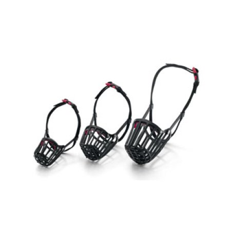 Náhubok plastový čierny D: 21cm Š: 25-28cm